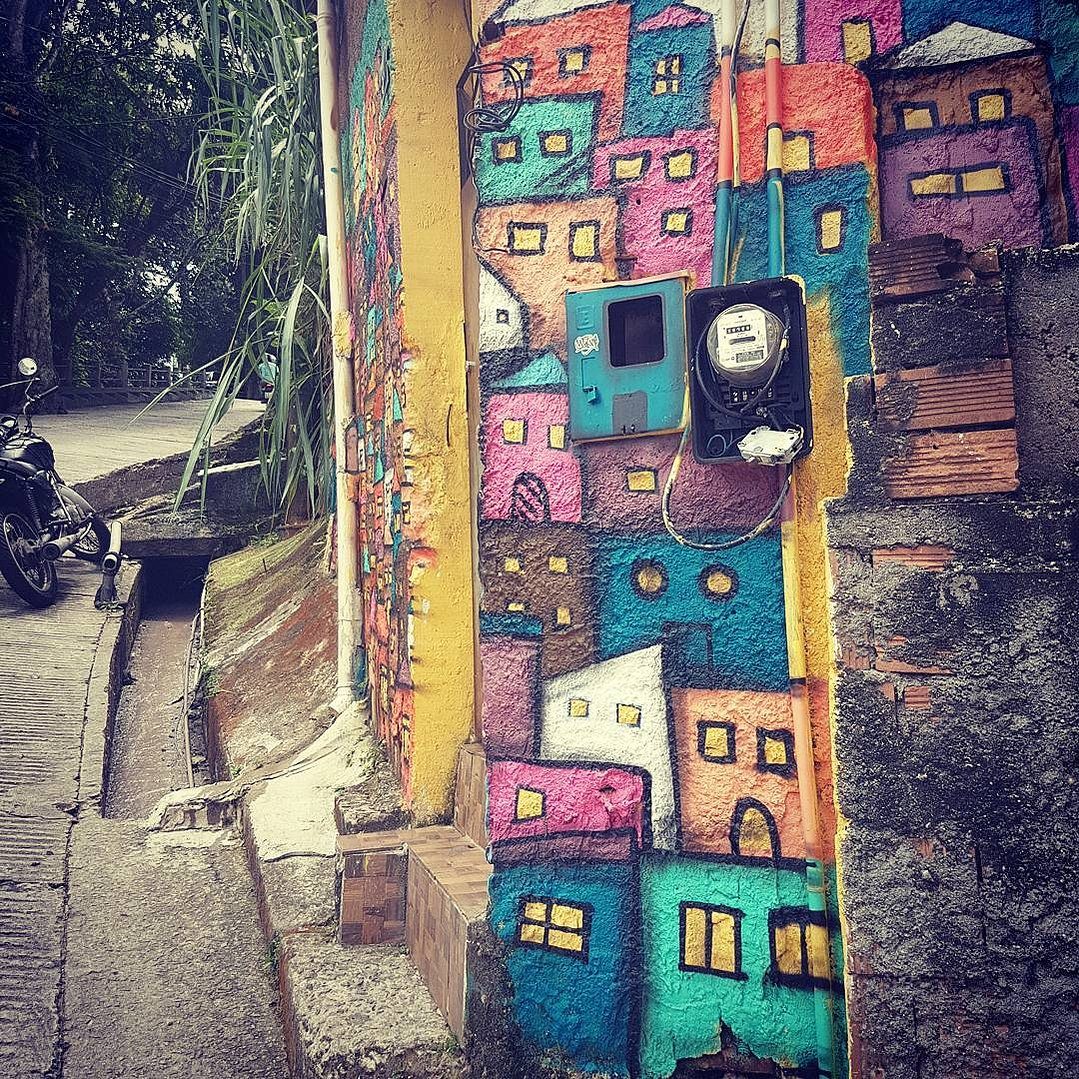 Rio Favela project — community art project, plate 19