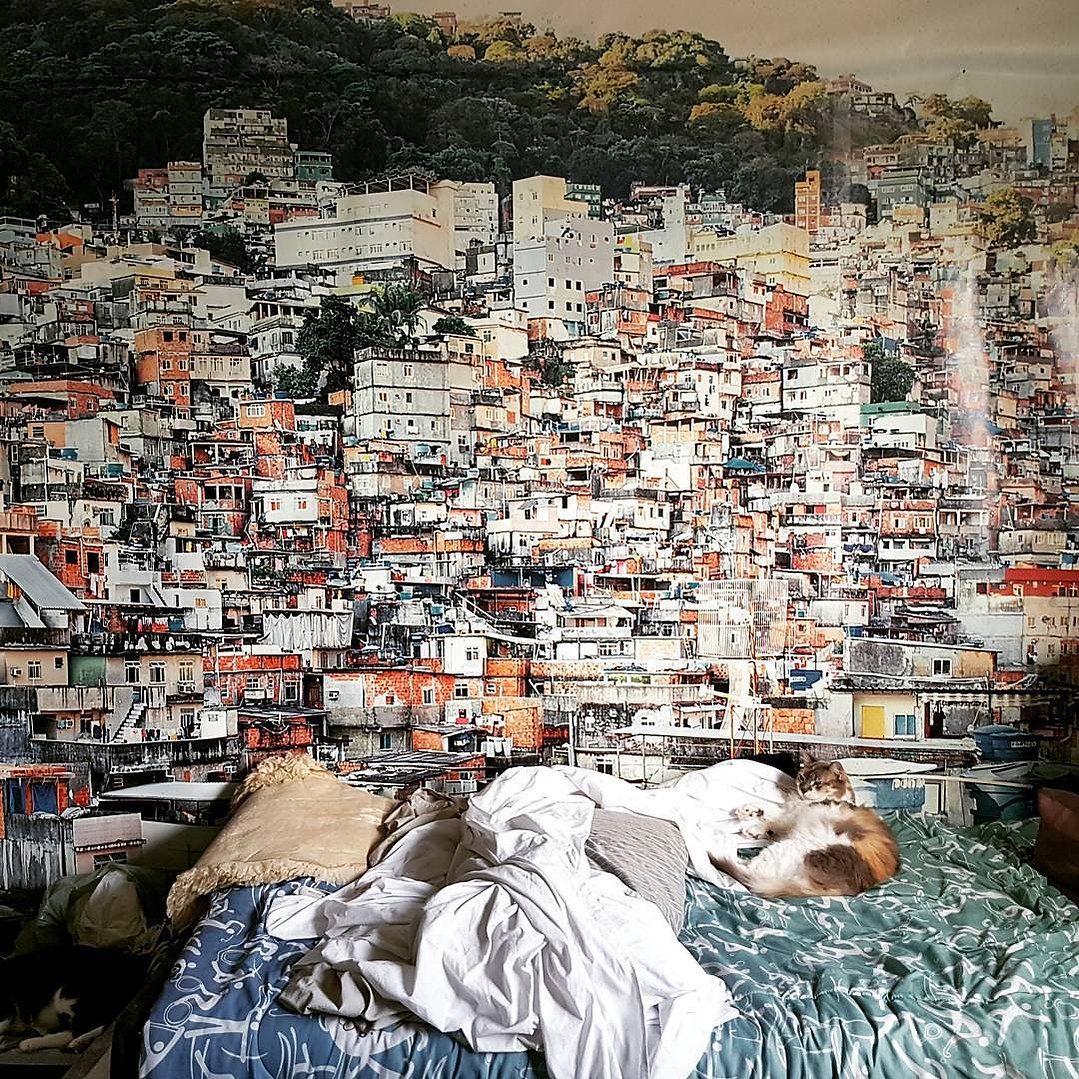 Rio Favela project — community art project, plate 24