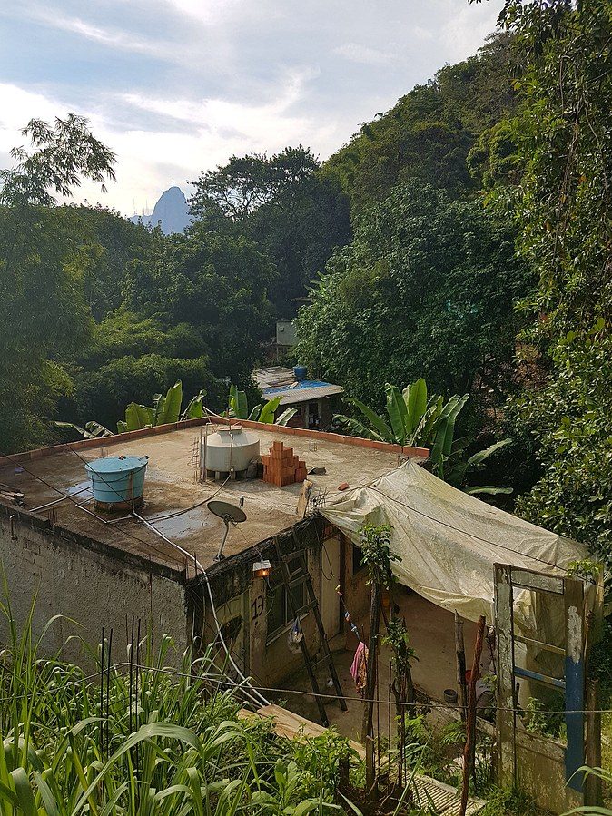 Rio Favela project — community art project, plate 40